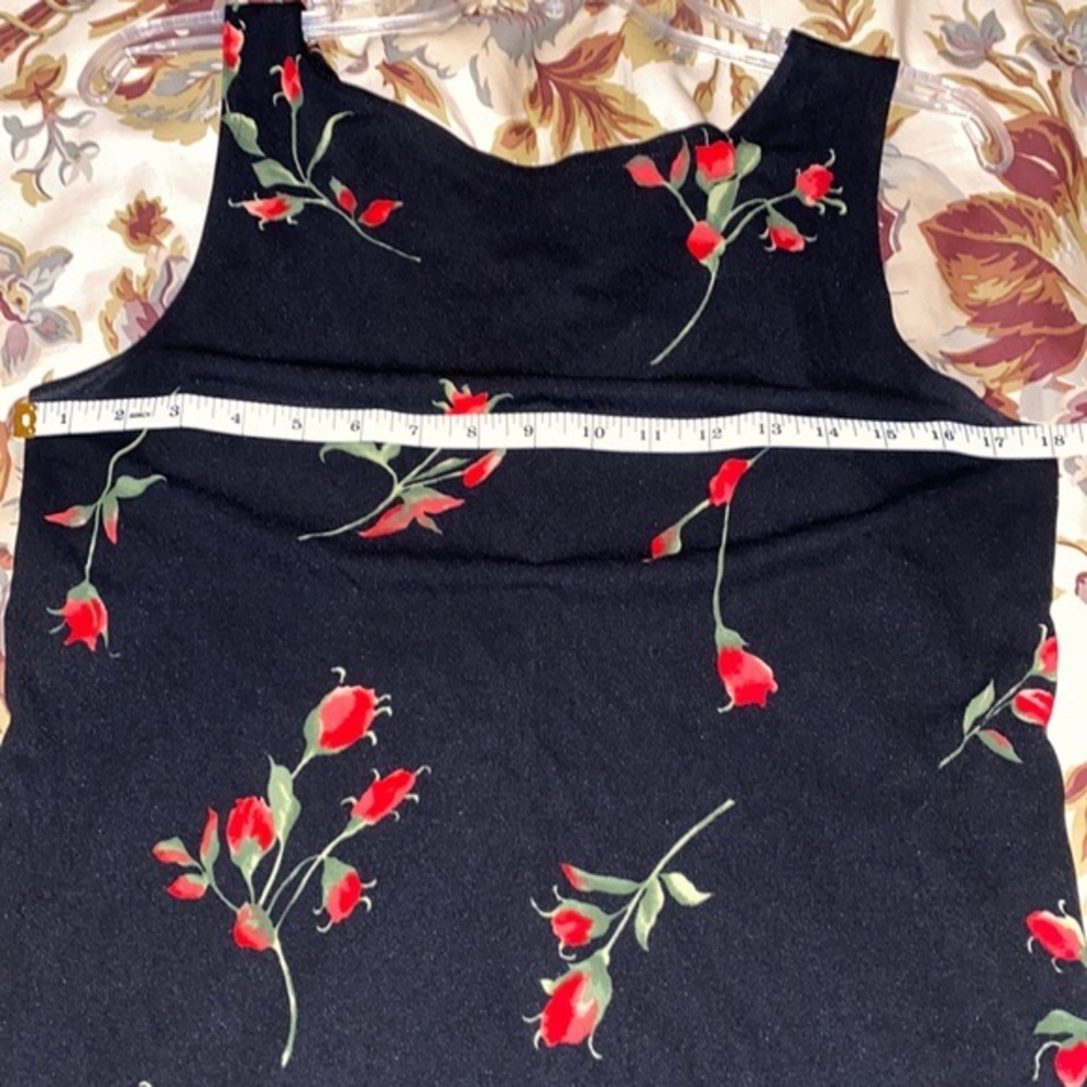 G.A.S, sleeveless black shift dress with red roses